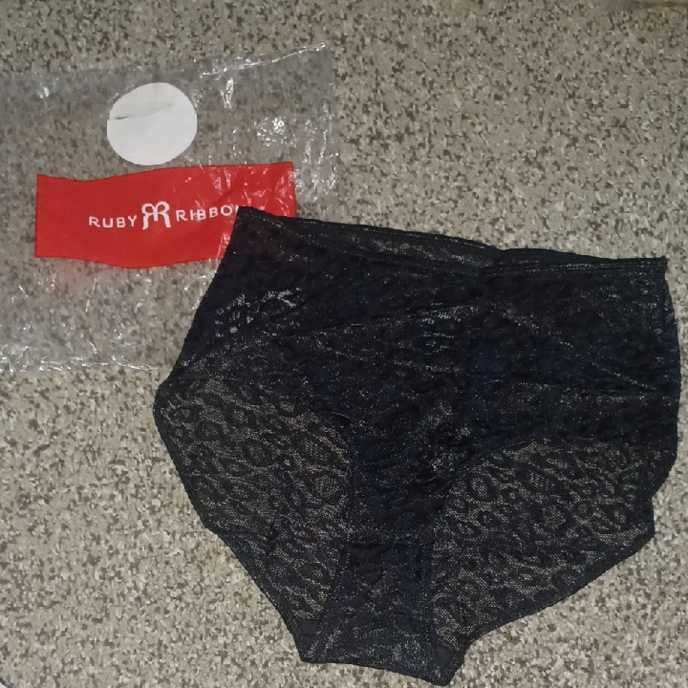New Ruby Ribbon Black Lace Briefs Panties